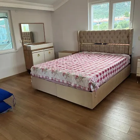 מלון Triplex Ayvacik (Canakkale)