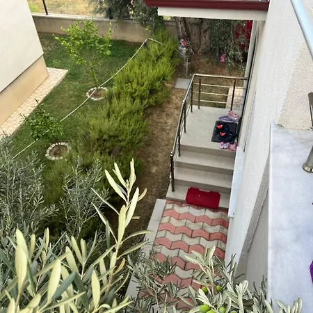Triplex