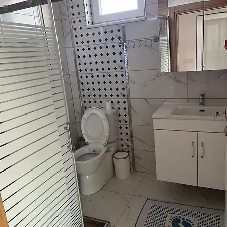 מלון Triplex